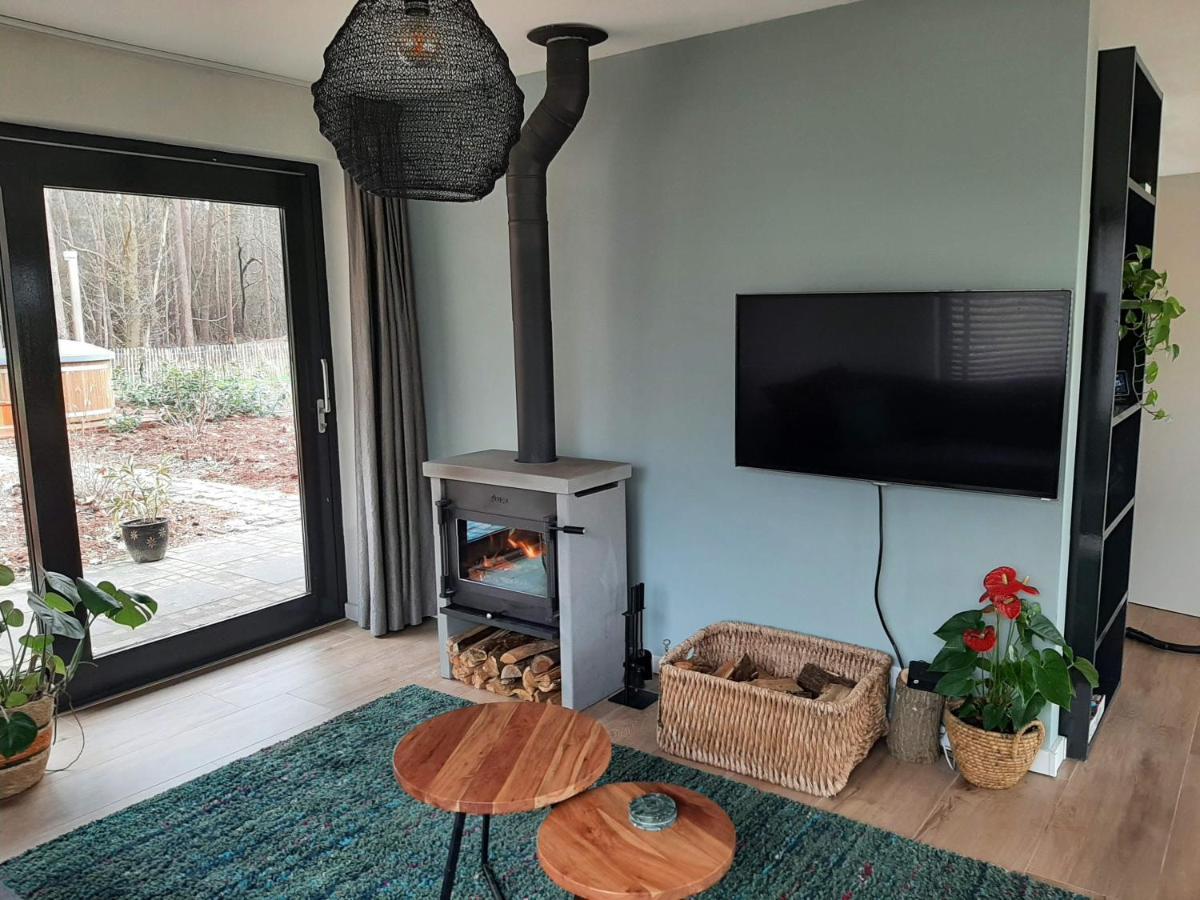 Vakantiehuis Met Hottub En Barrelsauna Ommen Exterior foto